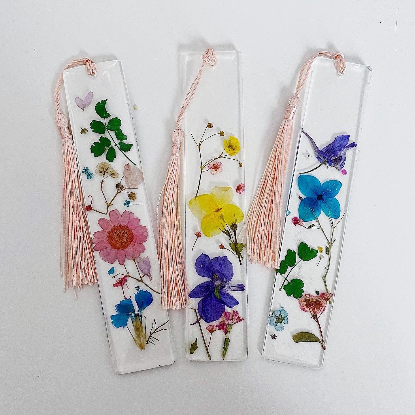 Personalised Custom Clear Resin Bookmark With Pressed Flowers Etsy UK