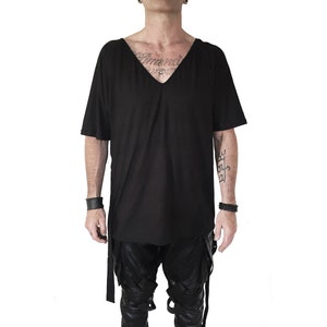 Camisa negra para hombre - Camisa oversize - Moda oscura - Camisa drapeada - Ropa para hombre - Ropa gótica - Camisa para hombre - Andrógina