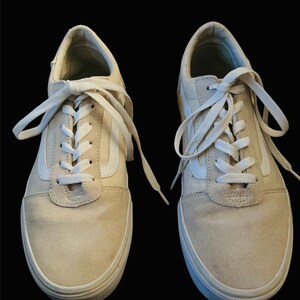 Vans Vintage Cream Colored Sz 9.5 Women’s sneakers