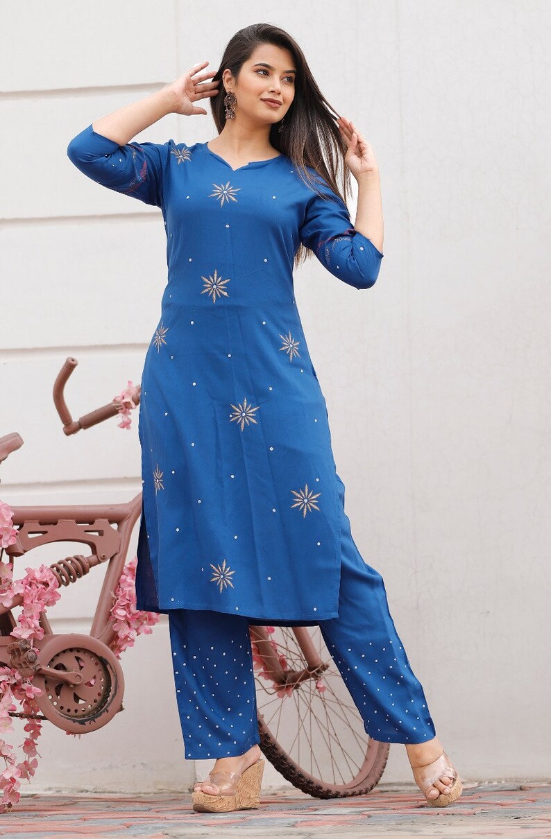 Fabric-Rayon Kurta with Pant