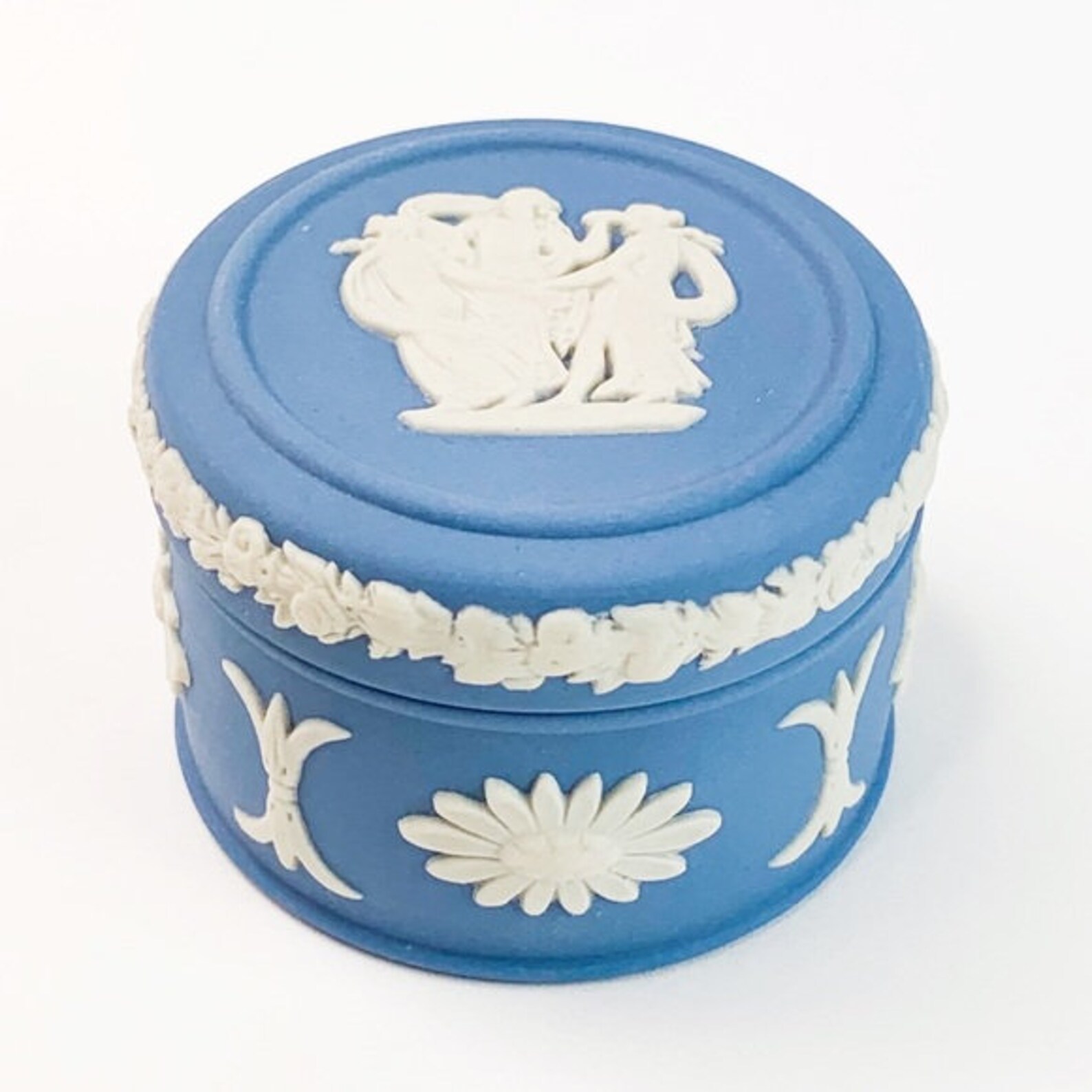 Vintage Wedgwood Jasperware English Jewelry Box Etsy