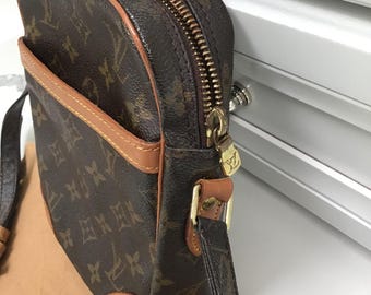 Authentic Louis Vuitton monogram Danube crossbody bag pre owned vintage