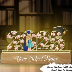 Luz nocturna LED acrílica personalizada con diseño de flores para el mes de nacimiento de la graduación de 2025, ideal como regalo de graduación o para graduados.
