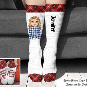 Growing A Tiny Human - Pregnancy Gift, New Mom Gifts, Mom Socks, Expecting Mom, Baby Shower Gift - Personalized Socks, Pregnancy Socks