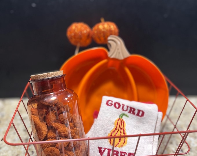Thanksgiving Gobble Basket ft. Cinnamon Roasted Nuts