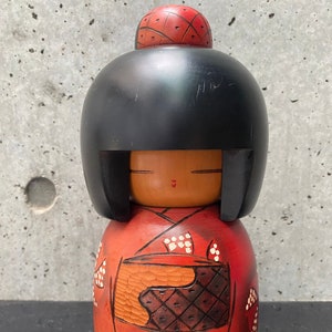 Vintage Japanese Kokeshi Wooden doll. Kokeshi doll
