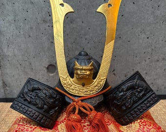 Casco tradicional japonés vintage de samurái de hierro fundido, Kabuto