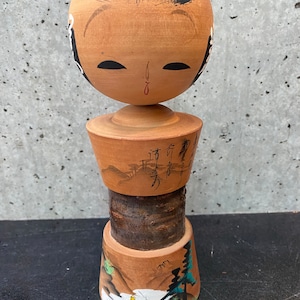 Vintage Japanese Kokeshi Wooden doll. Kokeshi doll