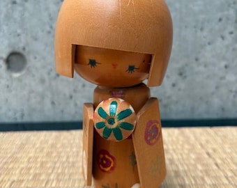 ニポポこけし 硬材製大型人形 日本の木製彫刻 網走刑務所で手作り