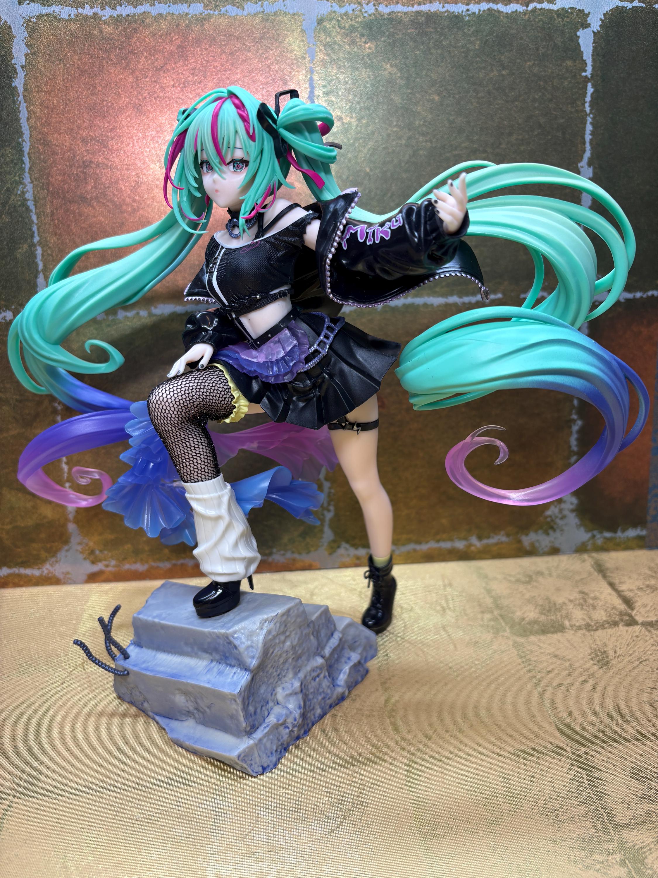 Hatsune miku garage kit - Etsy 日本