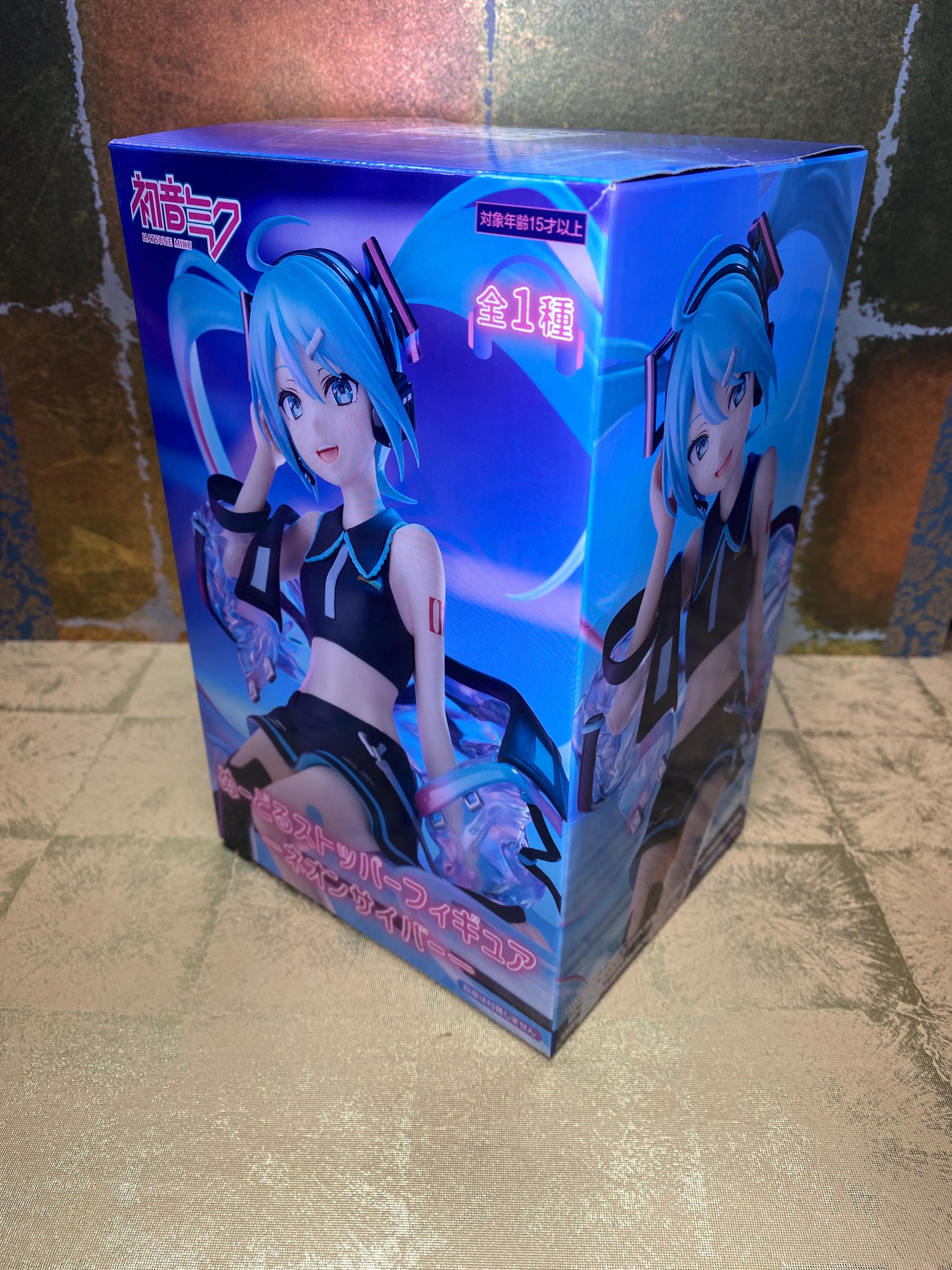 初音ミク フィギュア ネオンサイバー コスモス リリー 70個