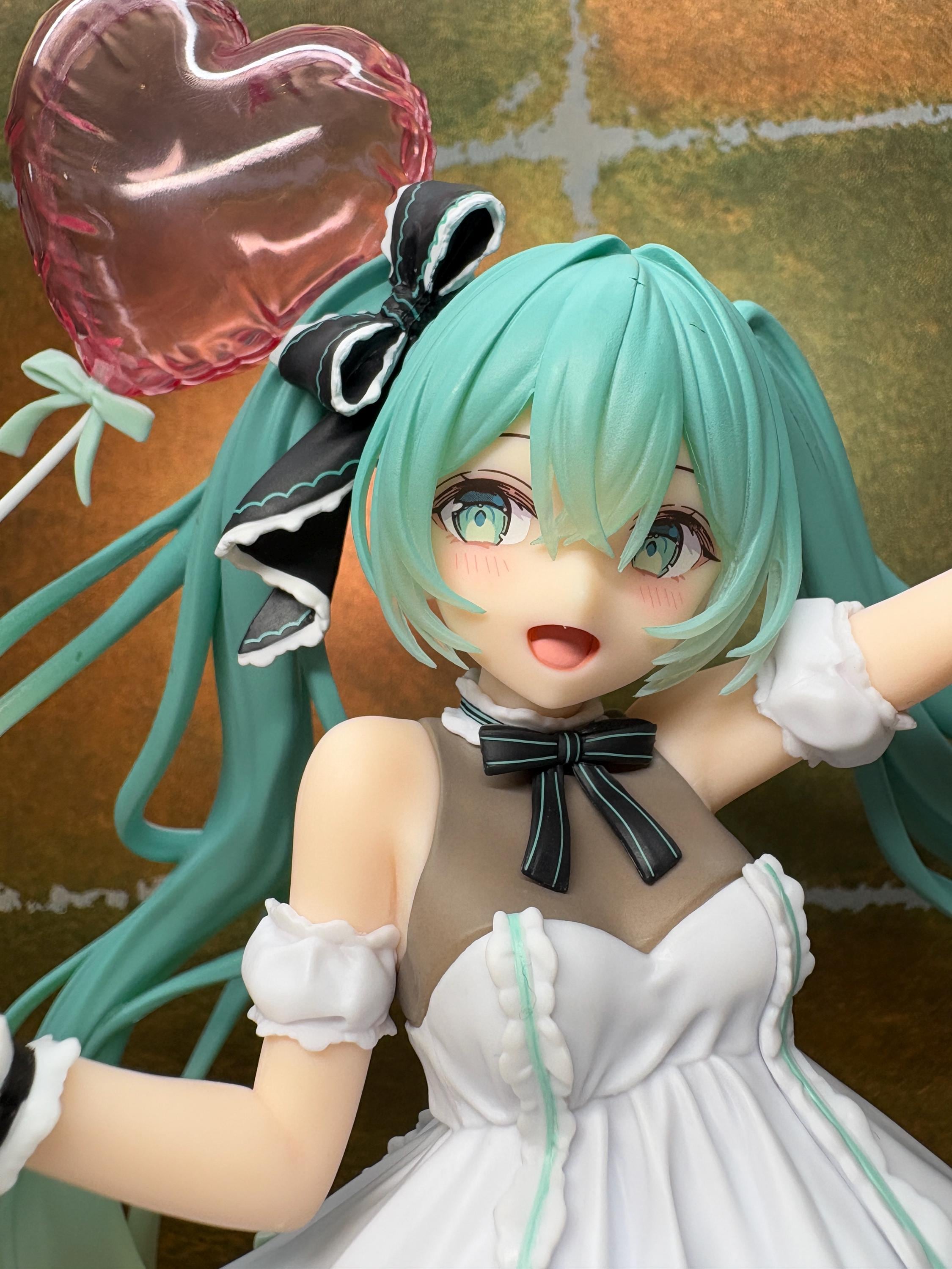 VOCALOID - FIGURINE D'HATSUNE MIKU - ANNIVERSAIRE 2025 - AMP+ LINE