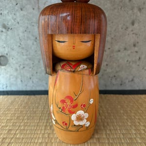 Vintage Japanese Kokeshi Wooden doll. Kokeshi doll