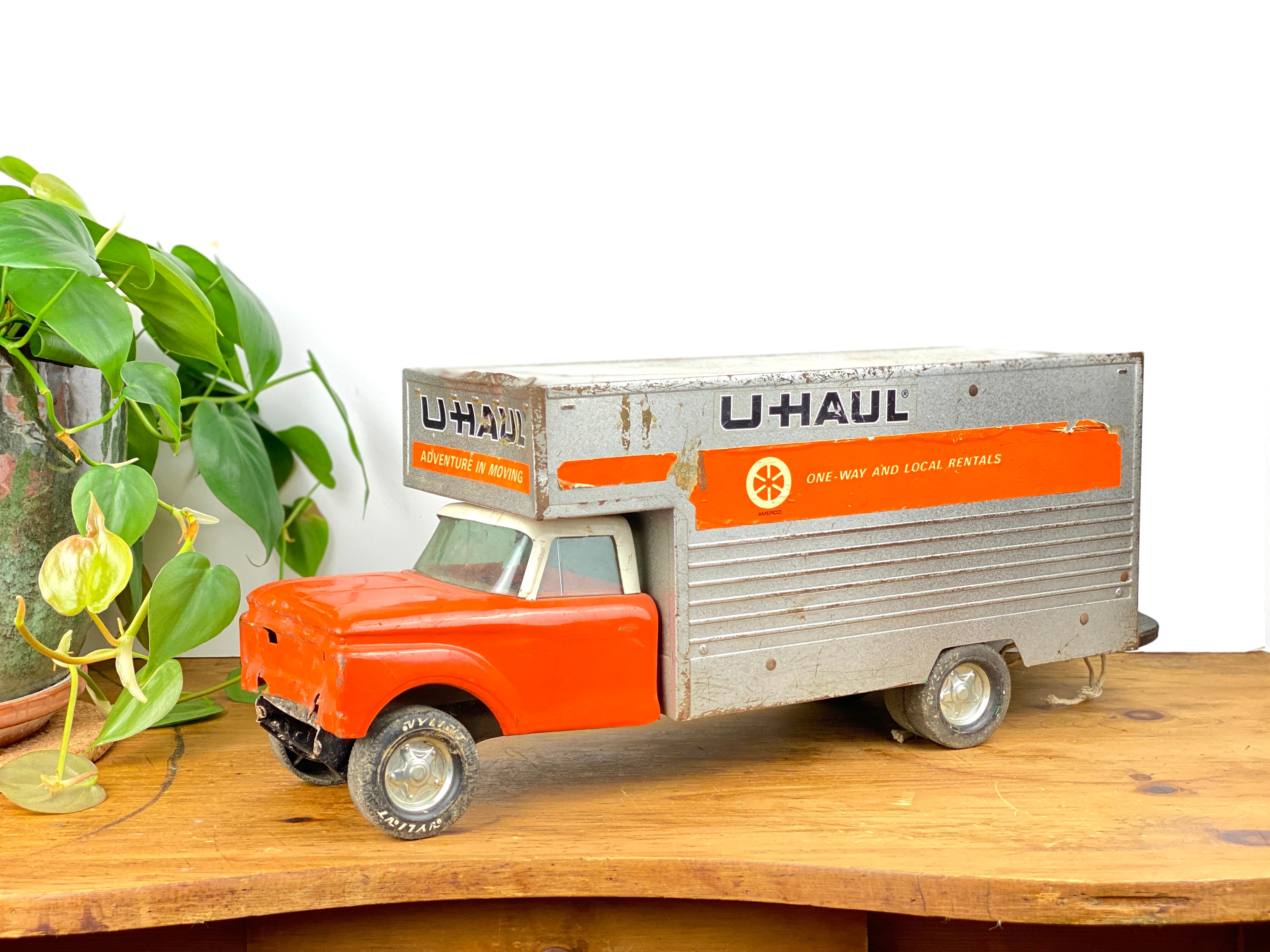 Toy u hot sale haul truck