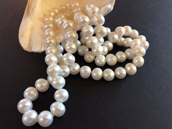 baroque pearl necklace