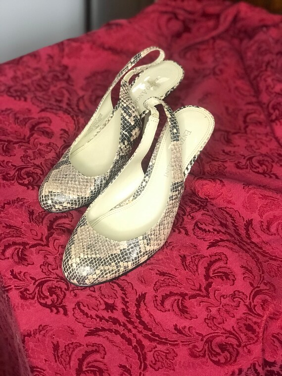 Petite Size 4 Vintage Snakeskin Slingback Heels