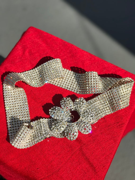 Vintage 1960s Rhinestone Daisy Belt