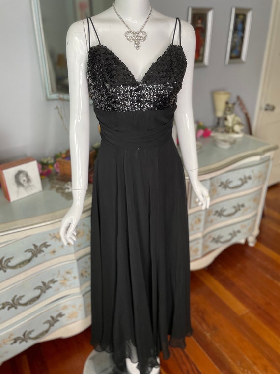 1960s Inky Black Sequined Evening Gown with Full Flowy Skirt 1960s Inky Black Sequined Evening Gown with Full Flowy Skirt