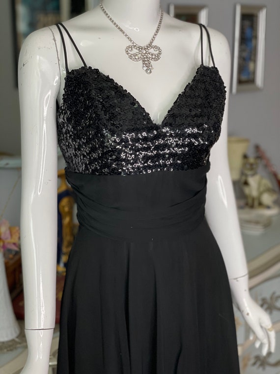 1960s Inky Black Sequined Evening Gown with Full … - image 4