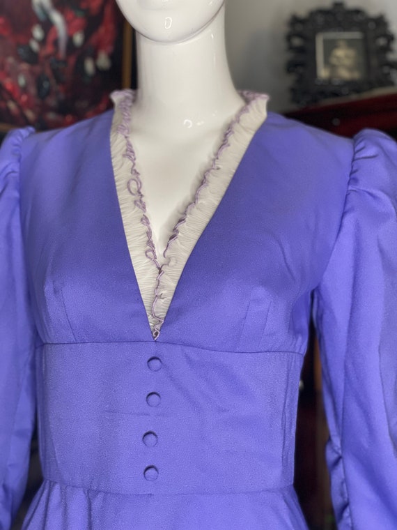 VTG 70s Lavender Lilac Prairie Dress w Ruffles Co… - image 8