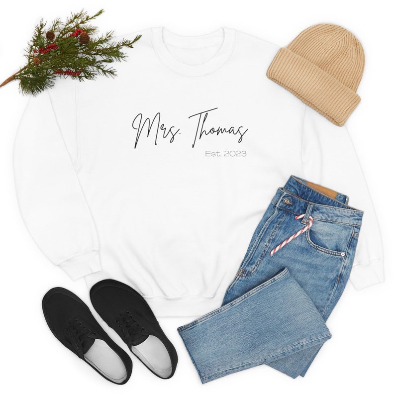 custom-mrs-sweatshirt-mrs-last-name-sweatshirt-etsy