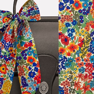 Pañuelo para la cabeza, el cuello o el bolso de Liberty London - Pañuelo fino "Margaret Annie" - Diadema con lazo, accesorio para bolso - Algodón Tana Lawn con estampado floral sedoso