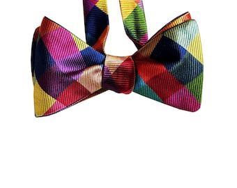 Pajarita de seda para hombre - Tejido caleidoscópico - Pajarita geométrica colorida - Pieza única - Se anuda sola