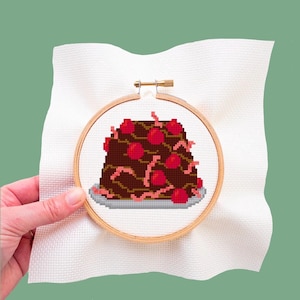 Max i Ruby: Wzór haftu krzyżykowego „Max’s Cake”, wersja cyfrowa do pobrania