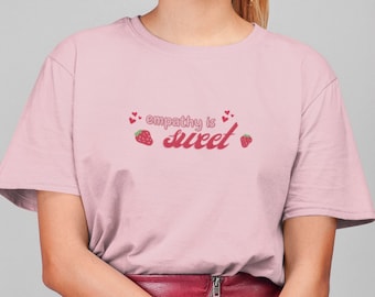 Sweet Empathy Shirt Erdbeer Shirt Cottagecore Kleidung Erdbeer Kleidung Cottagecore Shirt Kawaii Kleidung Erdbeer Top Kawaii Shirt