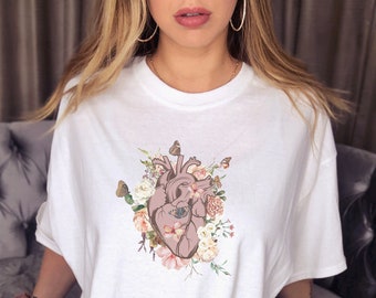 Florales Herz Anatomie Shirt, Cottagecore Anatomisches Herz Shirt, Botanisches Herz Shirt, Kardiologie Geschenk Angeborenes Herz Krankheit Blumen Shirt