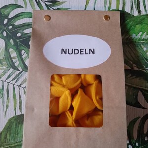 Nudeln Tortellini aus Filz für die Puppenküche oder den Kaufmannsladen, 1Packung mit 10 Tortellini aus Filz, Zubehör für die Puppenküche Bild 6