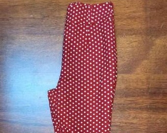 Retro Red high waisted Capri pants with Polka dots size 8