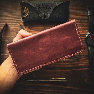Cartera larga de cuero burdeos para mujer, regalo para ella, billetera unisex, billetera para teléfono, bolso de cuero, bolsa de cuero, billetera roja minimalista