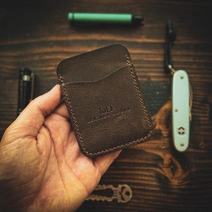 Tarjetero vertical - FLOKI2, Billetera fina de piel, Tarjetero pequeño, Billetera de piel con bolsillo frontal, Billetera de piel con pinza para billetes, Regalo personalizado