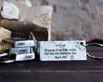Ukrainian Brutalist Mens Keychain - Real Missile Piece recycled in Ukraine - Custom Keychain - Military Trophy - Ukraine Key Fob - Mens Gift