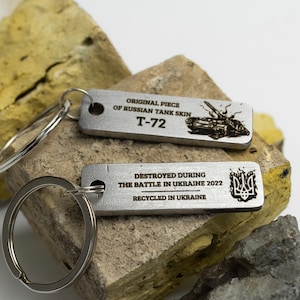 Ukraine keychain made from piece of destroyed russian tank, Military gift for veteran, Key fob for men zdjęcie 1