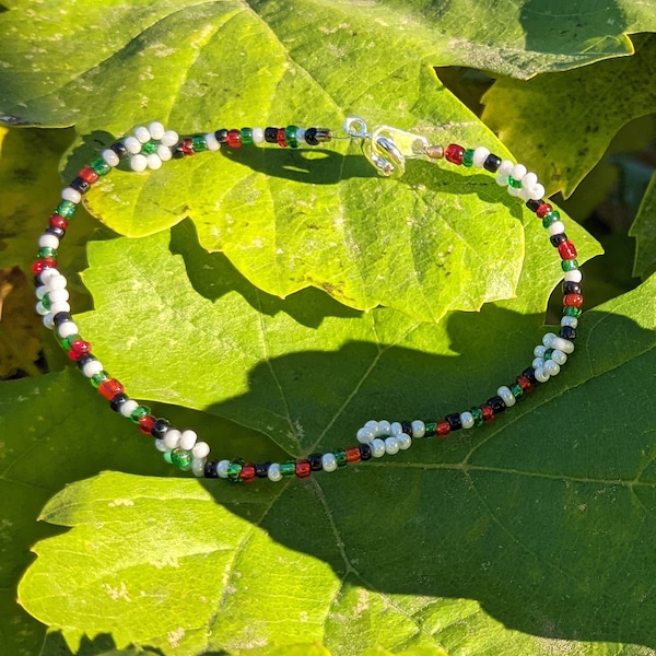 Uloveido Palestinian Flag Bracelet with Dove of Peace Pendant Handmade Green Red Black White Chalcedony Agate Beads Stretch Bracelets - Adjustable Palestine Bracelet for Men, adjustable, Polyester