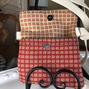 Small Crossbody/Shoulder Bag