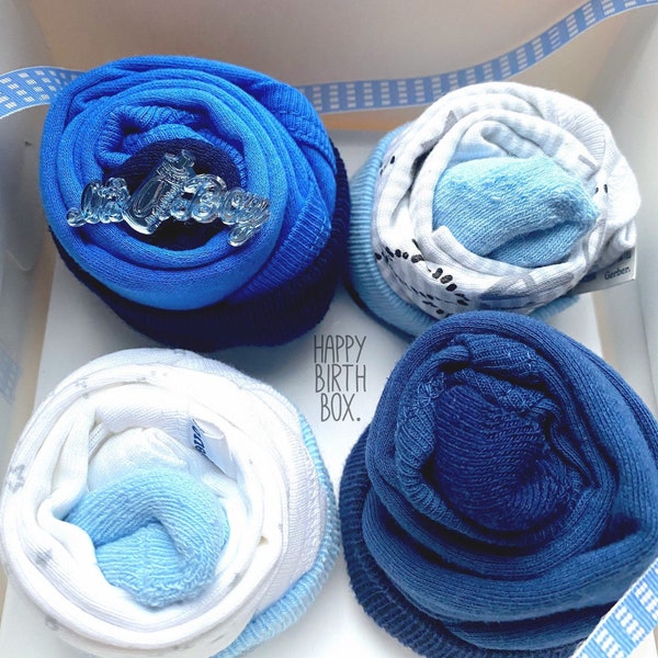 Cadeau de bébé garçon, Cupcakes pour bébé, Nouveaux cadeaux pour bébé, Assortiment de cadeaux pour bébés, Cadeau de bienvenue unique, Boîte de six Cupcakes Onesies, Vêtements pour bébé