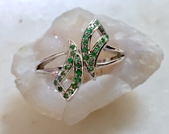 Handmade Emerald Sterling Silver Ring - Statement Wedding Jewelry