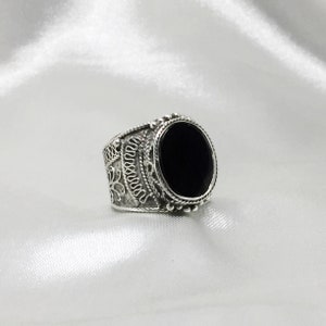 Natural Black Onyx Gemstone Ring 1.70 Ct Sterling Silver 925 Boho Ring Everyday Statement Ring Silver Ring December Birthstone Gift For Her