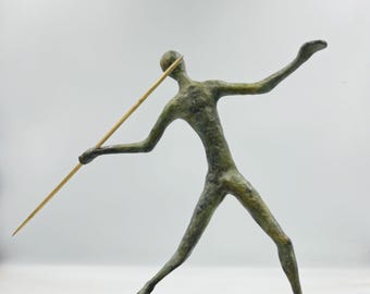 Bronze athlete 'The Javelin'