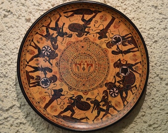 Greek Pottery, Hand made replica, Wall Plate, The Battle of Troy