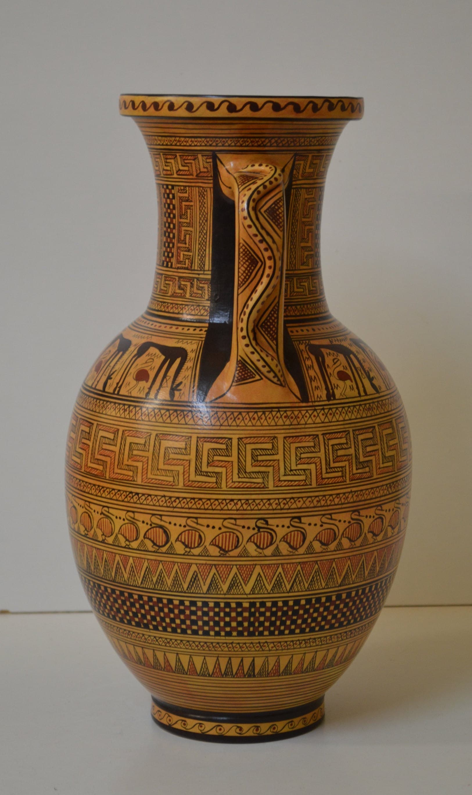 ギリシャ陶器、手作りレプリカ、幾何学模様のアンフォラ - Etsy 日本