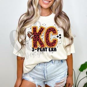 Kansas City Chiefs 3 peat png, era 3peat, Football Chiefs png, campione AFC KC Chiefs png, Trendy Football png, stampa leopardata KC png, football