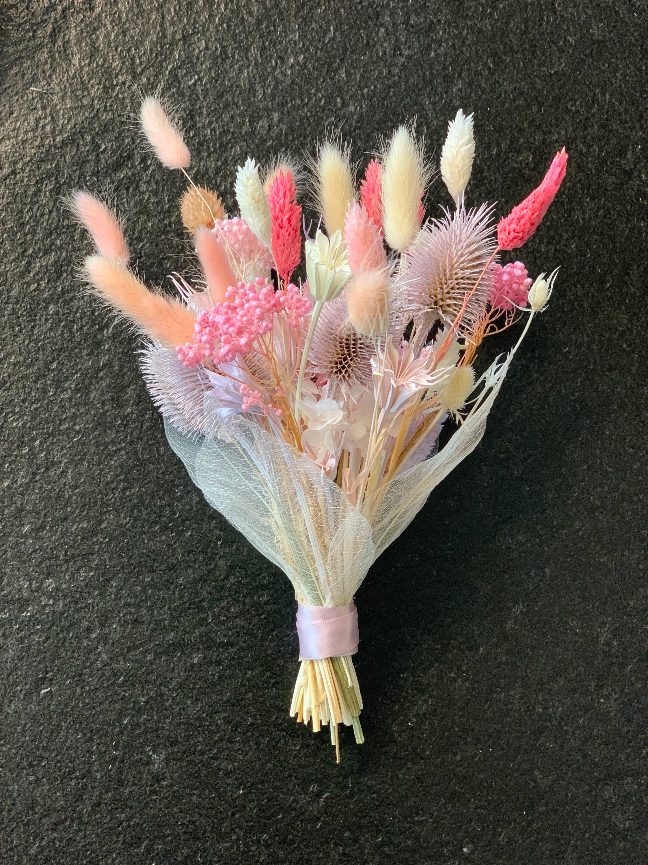 Bouquet Des Fleurs Séchées. Cadeau de Saint Valentin, Cadeau Personnalisé, Pâques, Fête Grand Mère