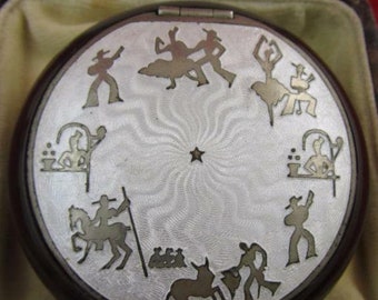 1700/'s French Courtiers great condition with handpainted disc on front bakelite art deco compact case empty inside very unusual