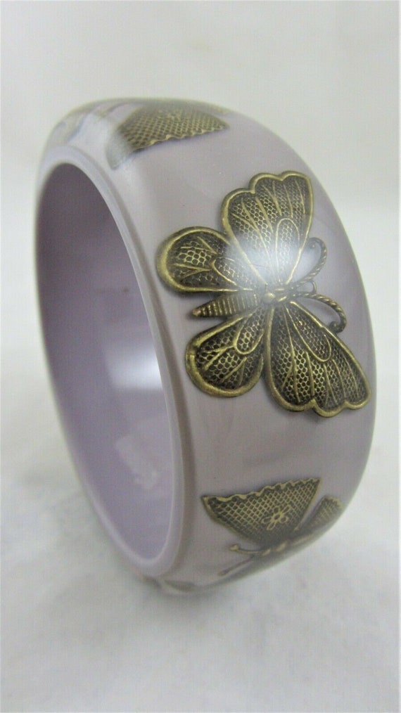 Vintage Lilac and Brass Butterfly Lucite Chunky Ba