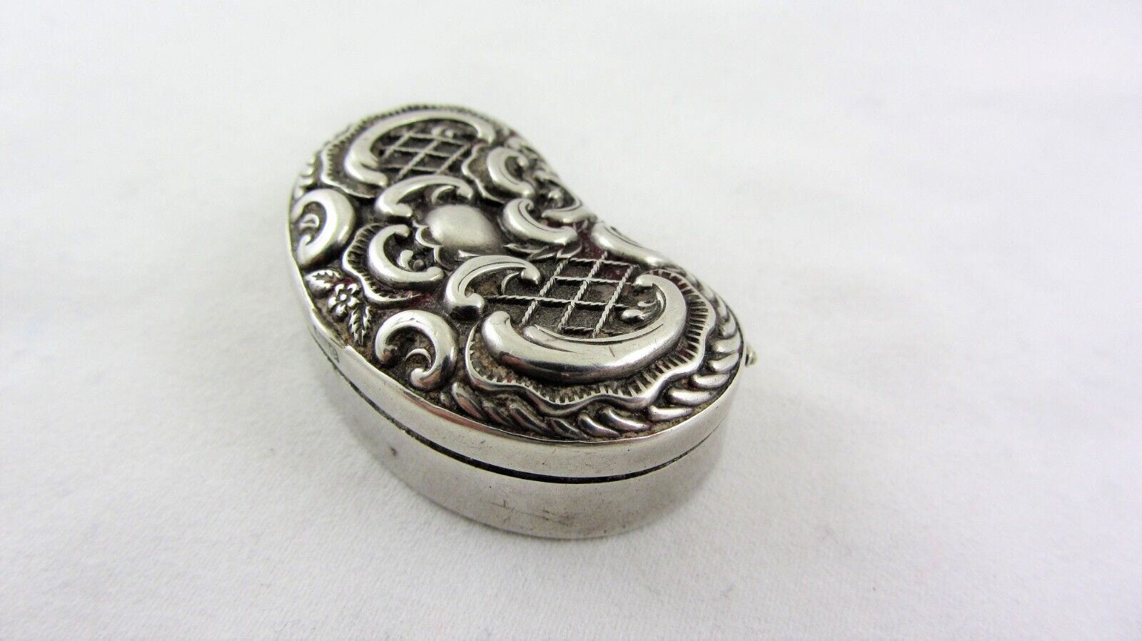 Antique Silver Pill Box: Victorian Jelly Bean Shape, Adie