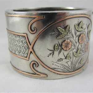 スターリングシルバーのナプキンリング：アンティークゴールドの象嵌花